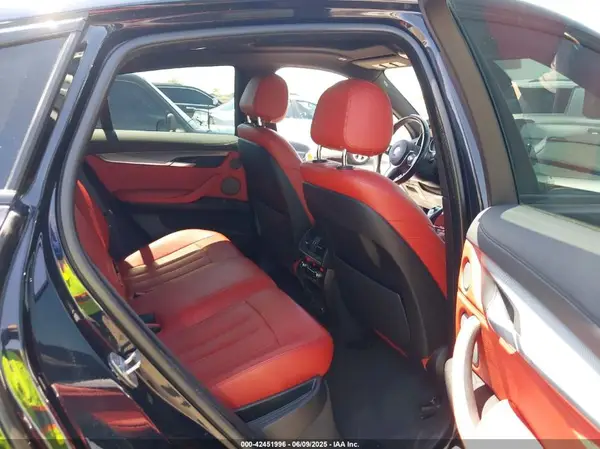 5UXKU2C59J0Z61373 2018 BMW X6 - Image 8