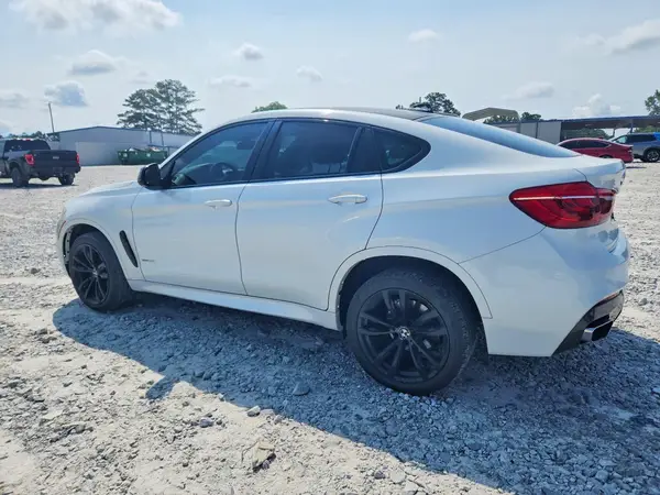 5UXKU2C59K0Z64050 2019 BMW X6 - Image 2