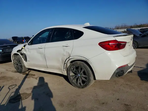 5UXKU2C59K0Z64663 2019 BMW X6 - Image 2