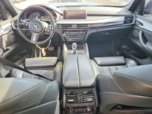 5UXKU2C5XG0N82925 2016 BMW X6 - Image 8