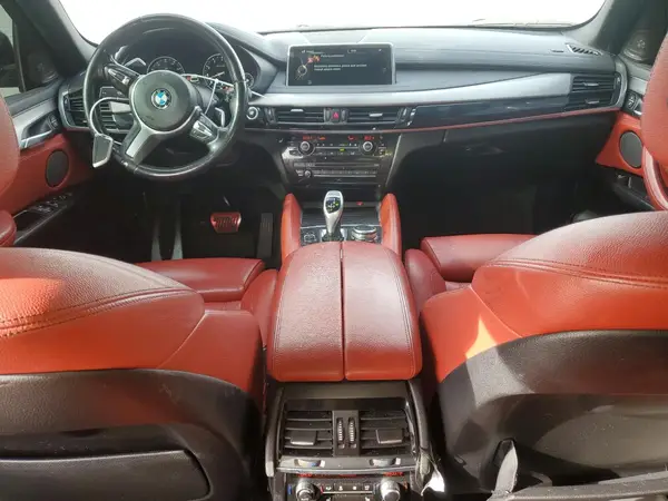 5UXKU2C5XG0N83685 2016 BMW X6 - Image 8