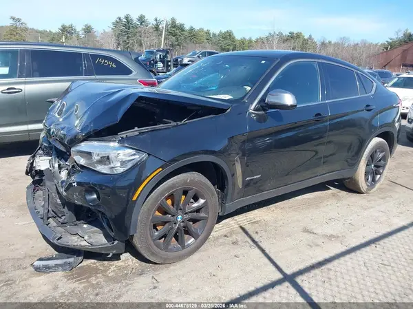 5UXKU2C5XJ0X49629 2018 BMW X6 - Image 2