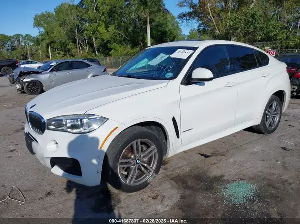 5UXKU2C5XJ0Z62290 2018 BMW X6 - Image 2