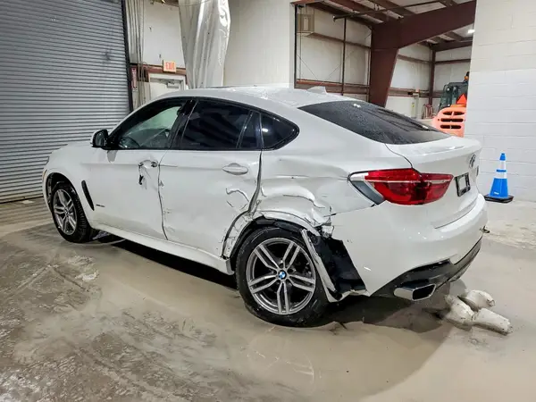5UXKU2C5XK0Z62954 2019 BMW X6 - Image 2