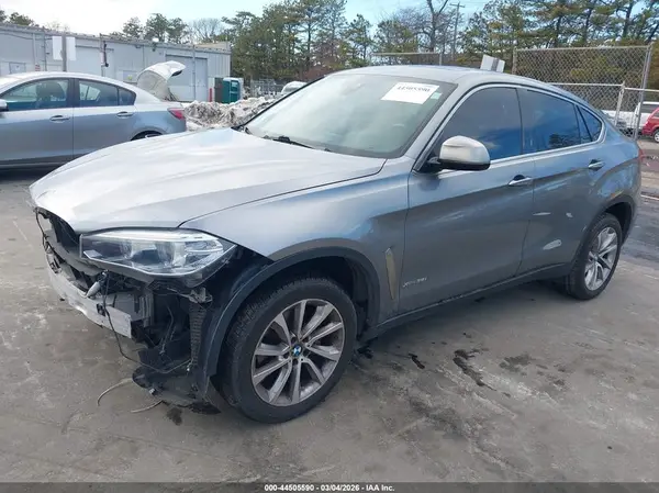 5UXKU2C5XK0Z63358 2019 BMW X6 - Image 2