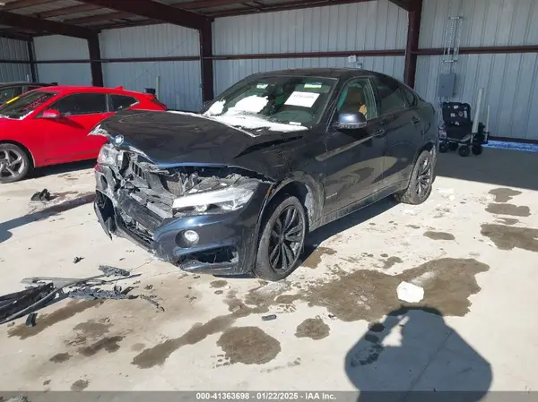 5UXKU2C5XK0Z64882 2019 BMW X6 - Image 2