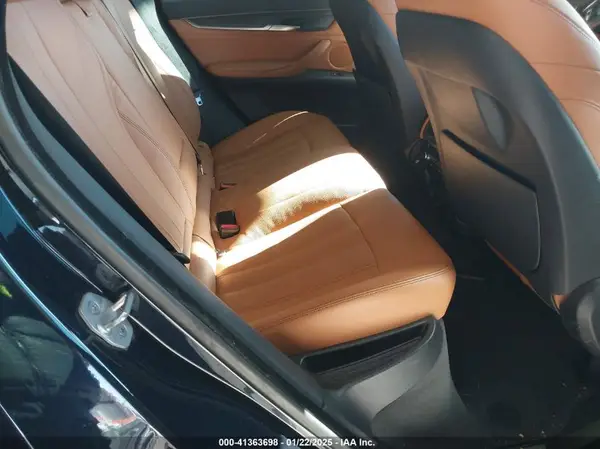 5UXKU2C5XK0Z64882 2019 BMW X6 - Image 8