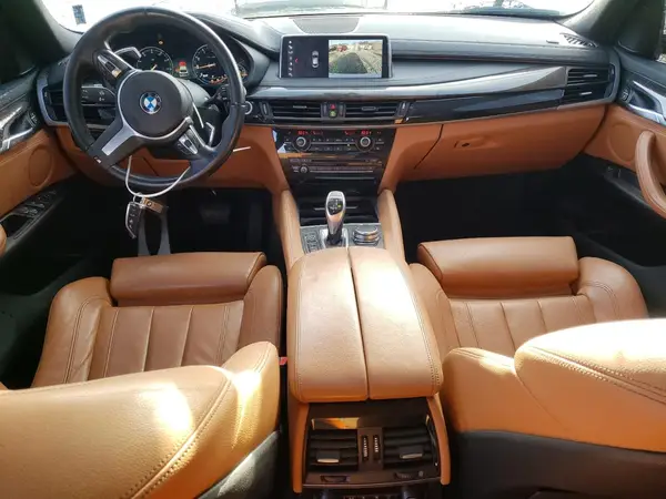 5UXKU2C5XK0Z65384 2019 BMW X6 - Image 8