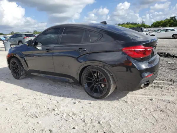 5UXKU6C55J0W39028 2018 BMW X6 - Image 2
