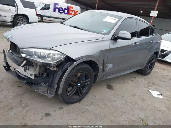5UXKU6C57KLP60465 2019 BMW X6 - Image 2