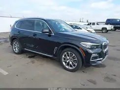 5UXTA6C00M9D25789 2021 BMW X5