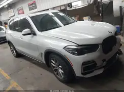 5UXTA6C00M9D71817 2021 BMW X5