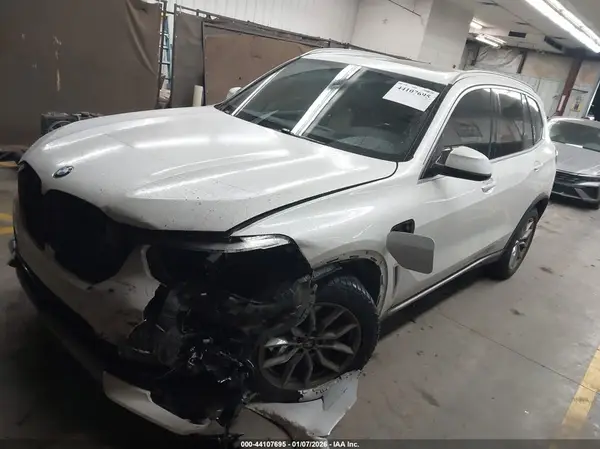 5UXTA6C00M9D71817 2021 BMW X5 - Image 2