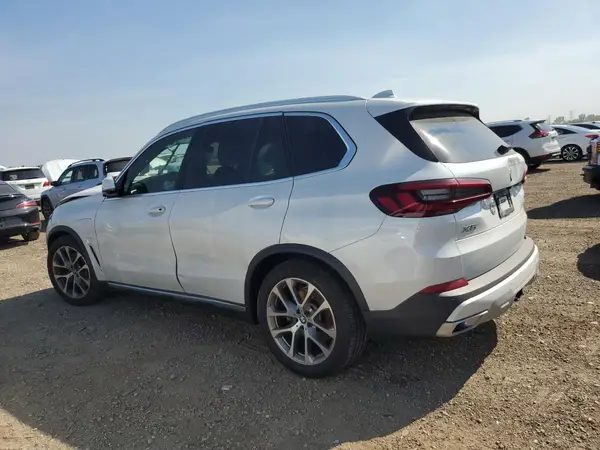 5UXTA6C00M9F27743 2021 BMW X5 - Image 2