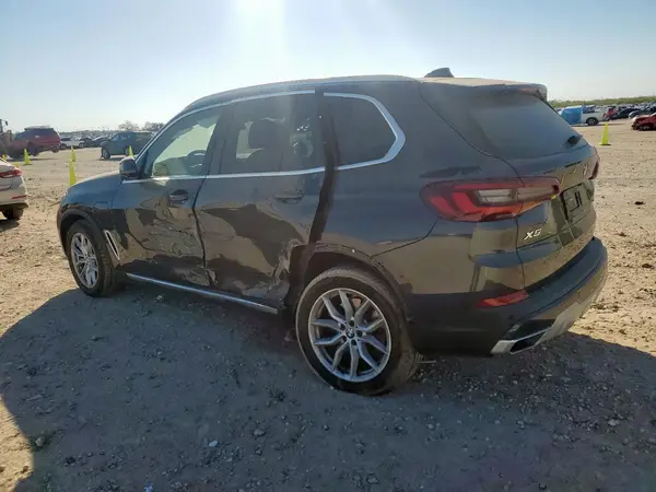 5UXTA6C00M9H53815 2021 BMW X5 - Image 2