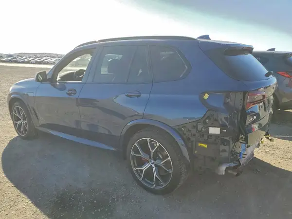 5UXTA6C00N9J18642 2022 BMW X5 - Image 2