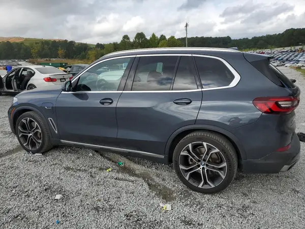 5UXTA6C00N9J38924 2022 BMW X5 - Image 2