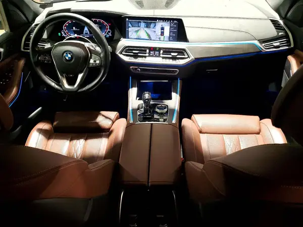 5UXTA6C00N9K05232 2022 BMW X5 - Image 8