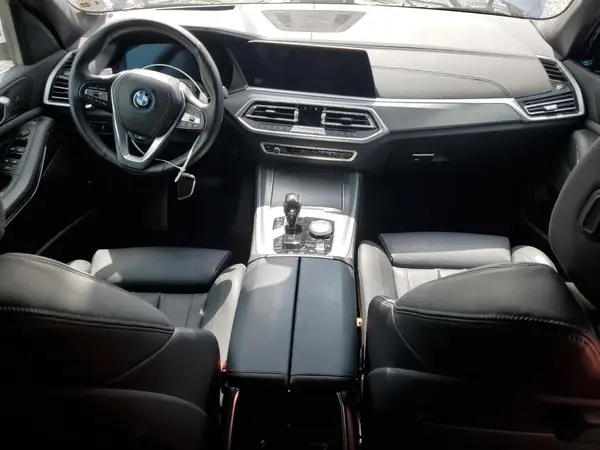 5UXTA6C00N9M11084 2022 BMW X5 - Image 8