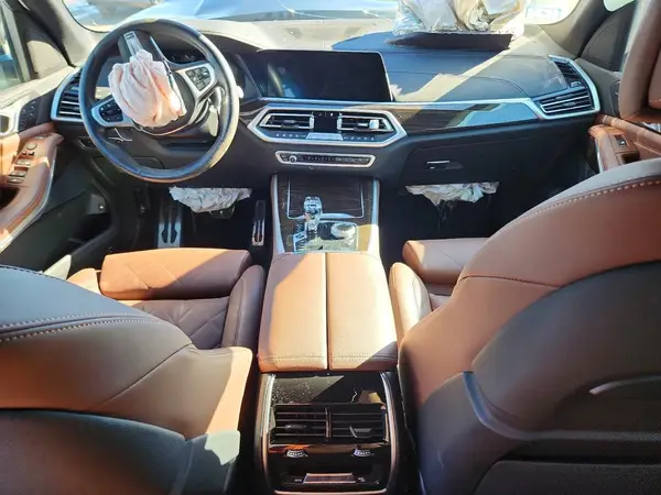 5UXTA6C00P9S04231 2023 BMW X5 - Image 8