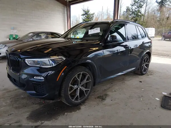 5UXTA6C01M9F73582 2021 BMW X5 - Image 2