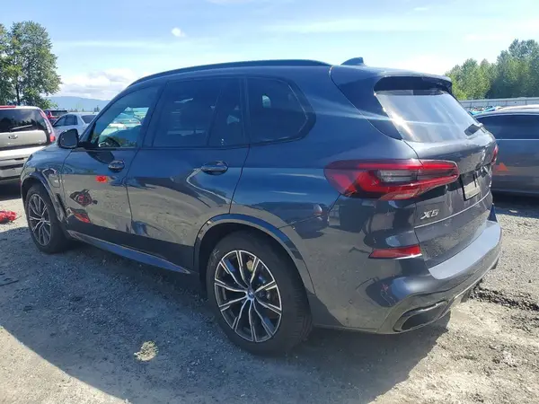 5UXTA6C01N9J32937 2022 BMW X5 - Image 2