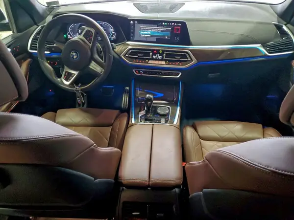 5UXTA6C01P9P30674 2023 BMW X5 - Image 8