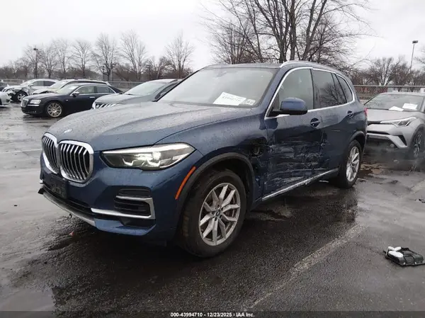 5UXTA6C01P9P34644 2023 BMW X5 - Image 2