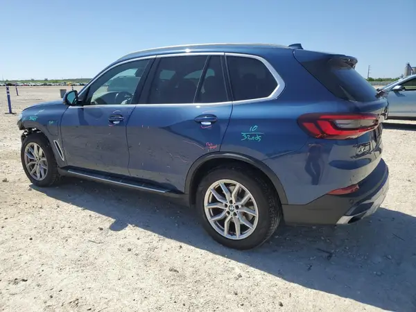5UXTA6C02M9F28733 2021 BMW X5 - Image 2