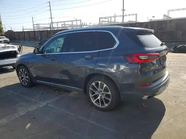 5UXTA6C02M9H94463 2021 BMW X5 - Image 2