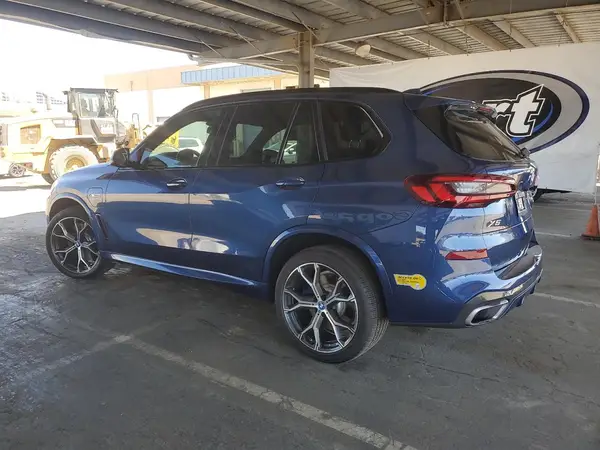 5UXTA6C02N9K11162 2022 BMW X5 - Image 2