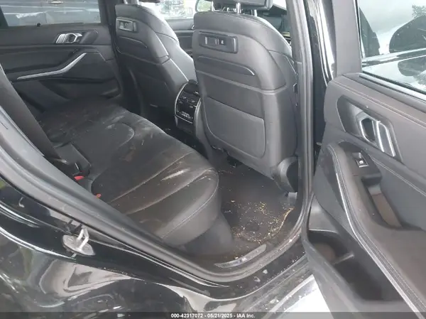 5UXTA6C02N9L02576 2022 BMW X5 - Image 8