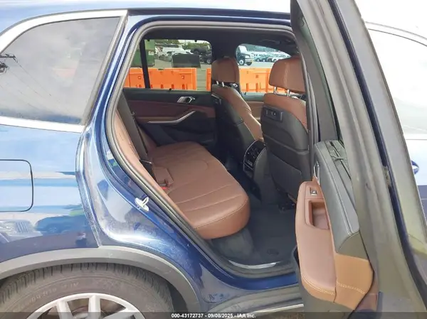 5UXTA6C02N9L90299 2022 BMW X5 - Image 8