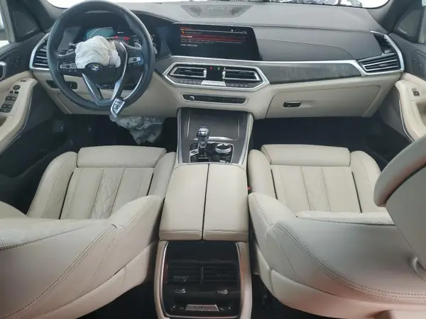 5UXTA6C02P9N49776 2023 BMW X5 - Image 8