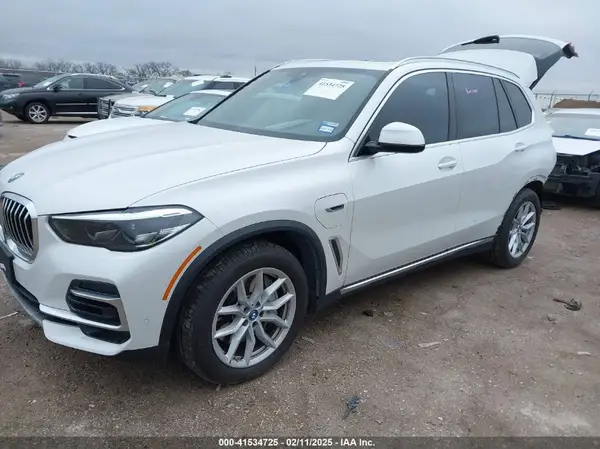 5UXTA6C02P9R94549 2023 BMW X5 - Image 2