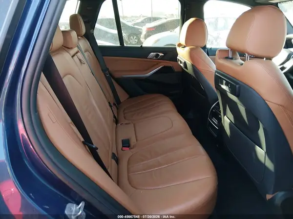 5UXTA6C03M9D34583 2021 BMW X5 - Image 8