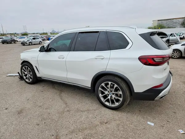 5UXTA6C03M9E34909 2021 BMW X5 - Image 2