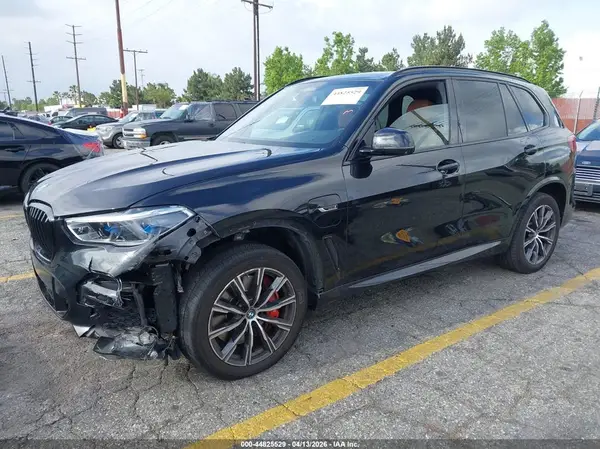 5UXTA6C03N9K89529 2022 BMW X5 - Image 2
