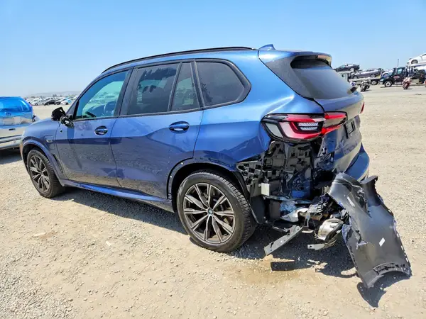 5UXTA6C03P9N60754 2023 BMW X5 - Image 2