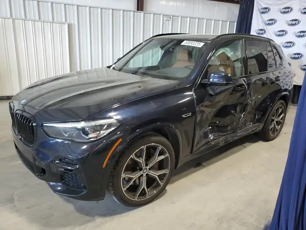 5UXTA6C03P9R22002 2023 BMW X5 - Image 1
