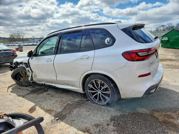 5UXTA6C03P9R68879 2023 BMW X5 - Image 2