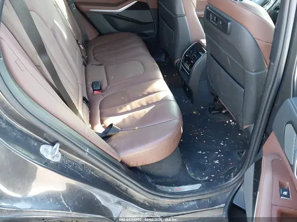 5UXTA6C04M9D91472 2021 BMW X5 - Image 8