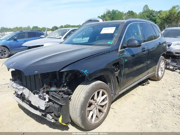 5UXTA6C04M9H77048 2021 BMW X5 - Image 2