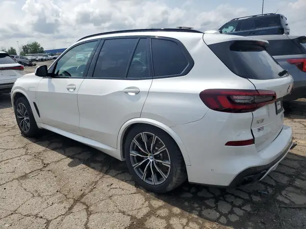 5UXTA6C04M9H98563 2021 BMW X5 - Image 2