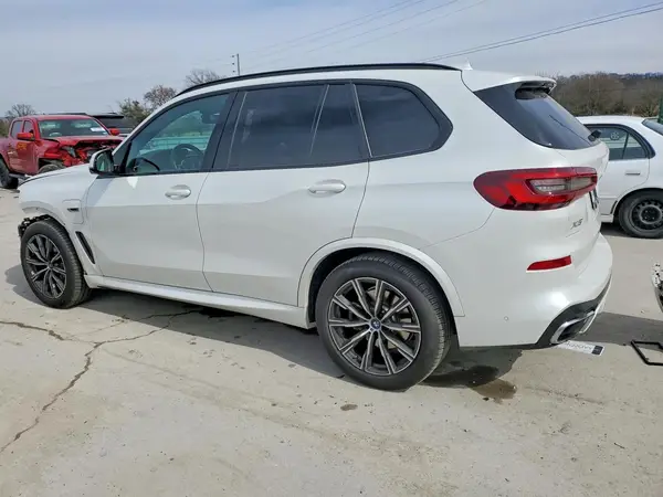 5UXTA6C04N9J42829 2022 BMW X5 - Image 2