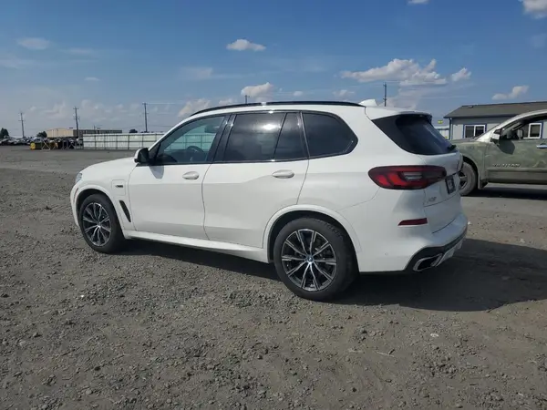 5UXTA6C04N9J43043 2022 BMW X5 - Image 2