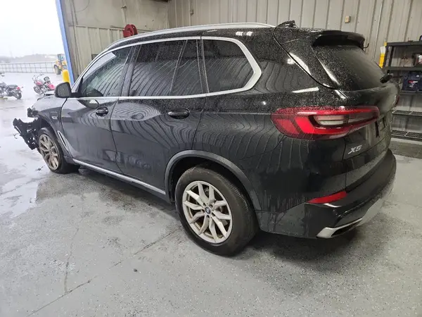 5UXTA6C04N9L06936 2022 BMW X5 - Image 2