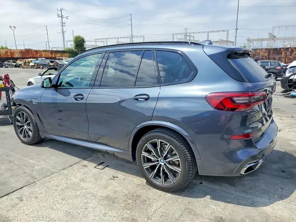 5UXTA6C04N9L20593 2022 BMW X5 - Image 2
