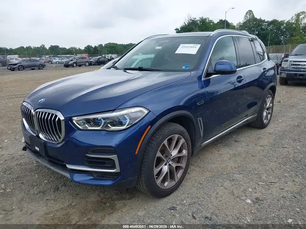 5UXTA6C04N9M45500 2022 BMW X5 - Image 2