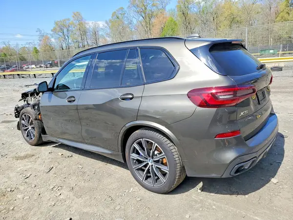5UXTA6C04P9N60911 2023 BMW X5 - Image 2
